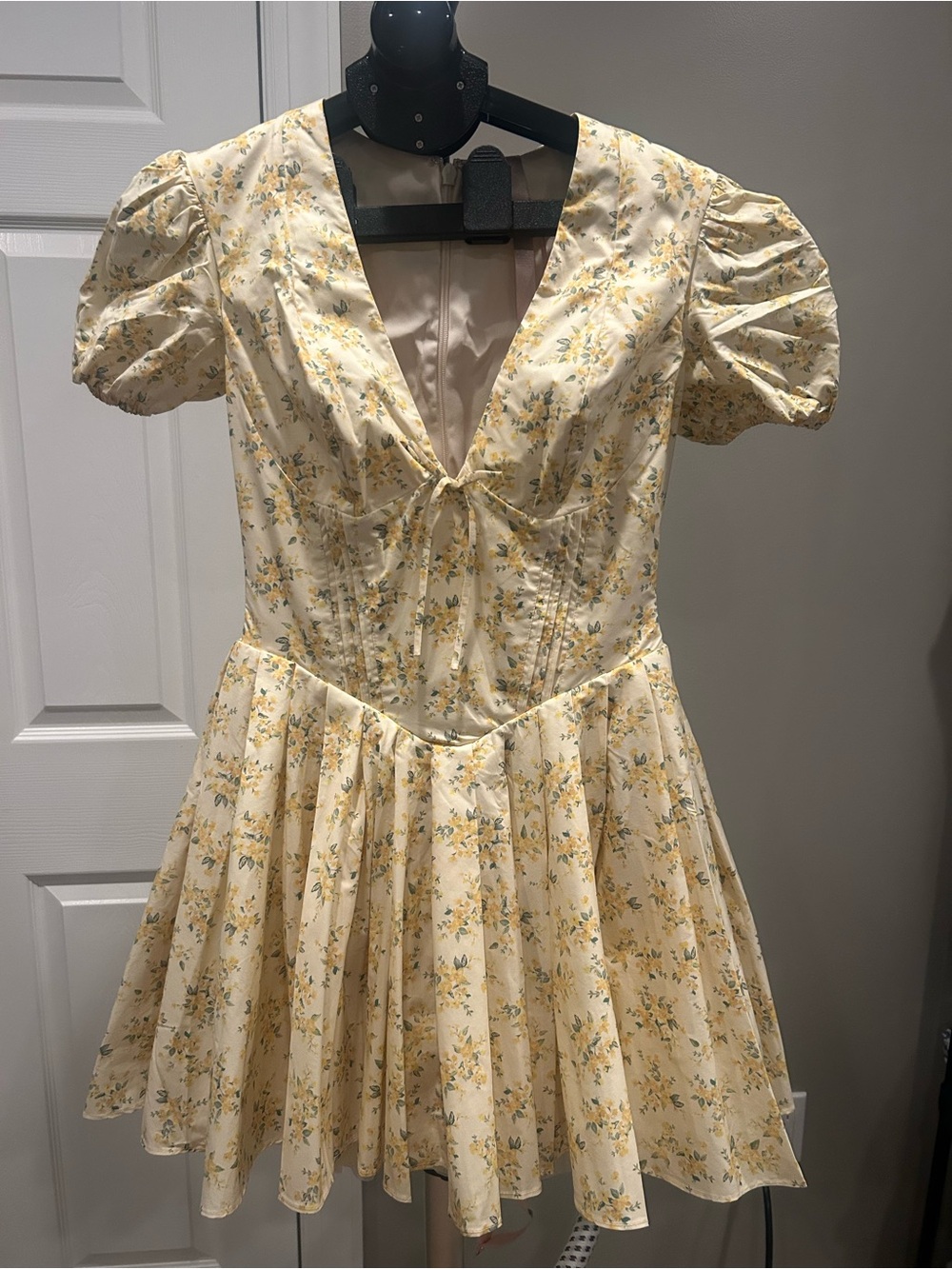House of CB Imani Dress - Picture 5 of 7